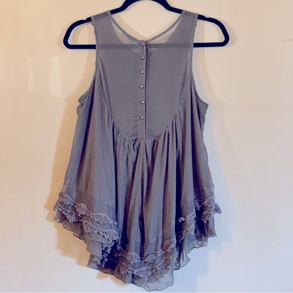 Altar’d State Top Flowy Vibe Crochet Lace Detail Lined Sz Small Gorgeous - Picture 2 of 5